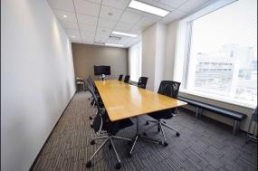 写字楼设计室内会议室吊顶装修效果图片