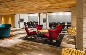 简单办公室桌椅装修效果图片