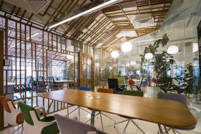 现代大会议室吊顶装修效果图