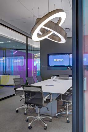 现代大会议室壁灯装修效果图片