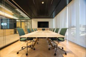 最新会议室装修吊顶设计效果图