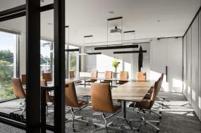 简约公司会议室顶上吊顶装修效果图片