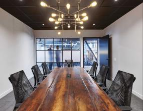 学校会议室吊顶设计装修效果图片