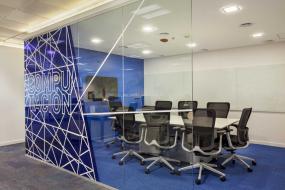 现代会议室集成吊顶装修效果图图片