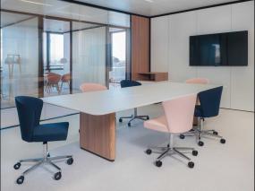 小型会议室集成吊顶效果图