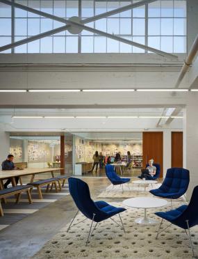 2018会议室装修吊顶效果图片