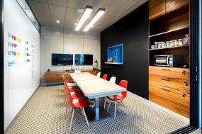 大型会议室吊顶设计效果图