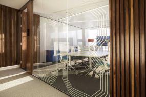 大型会议室室内吊顶装修效果图片