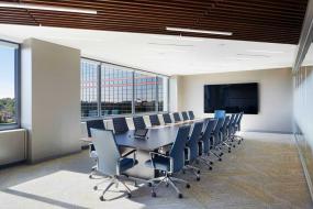 最新时尚会议室吊顶装修效果图