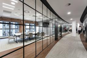 大型会议室石膏板吊顶效果图