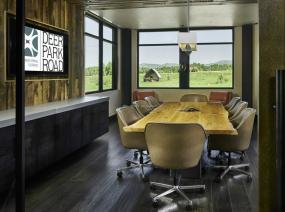 简约公司会议室吊灯图片