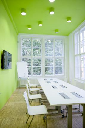 最新会议室室内设计图片