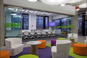 最新会议室吊顶装修设计图片