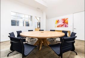 极简会议室最新设计图片