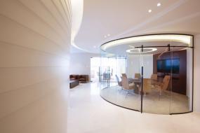 最新办公会议室背景墙装修效果图片