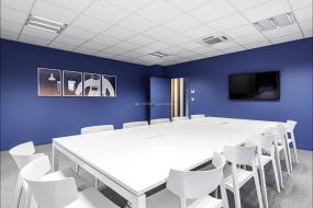 会议室布置木质墙面装修效果图片