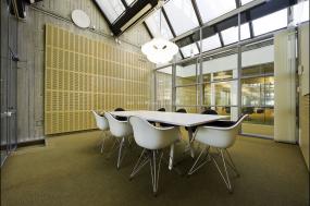 小型会议室布置装修效果图片欣赏