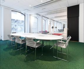 会议室现场室内装饰品布置图