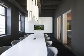 大型会议室吊顶布置效果图