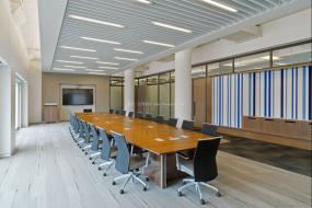 办公会议室现代装修效果图