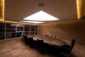 现代简约中式政府会议室效果图