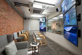 时尚小型办公会议室装修效果图