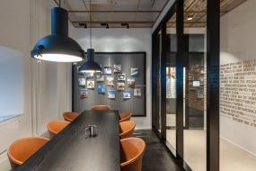 写字楼小会议室装修效果图