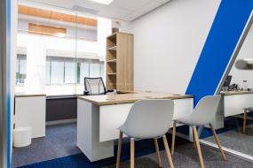 现代中式风格董事长办公室