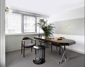 简约经理办公室吊顶设计