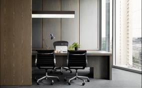 现代风格总经理办公室实景图