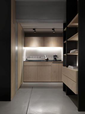 100平办公室面布置图