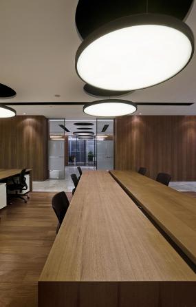 100平左右办公室装修