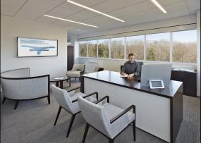 流行公司老板办公室背景墙效果图