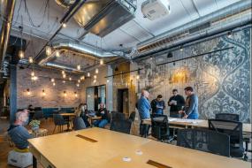 最新办公室照片墙设计图片