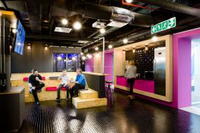 现代办公室设计室内装饰效果图片