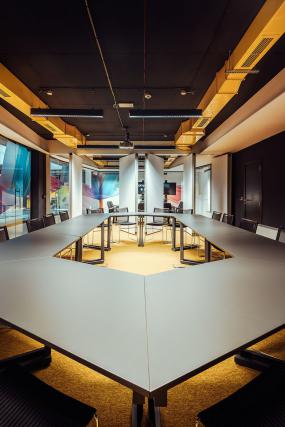 高级办公室设计装饰效果图片欣赏