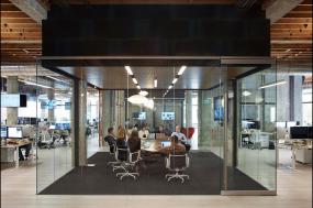 公司会议室美时办公家具摆放图片