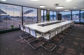 2018豪华会议室效果图