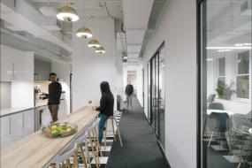 小型办公室室内设计装修实景图