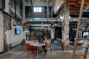 现代风格大会议办公室家具装修效果图