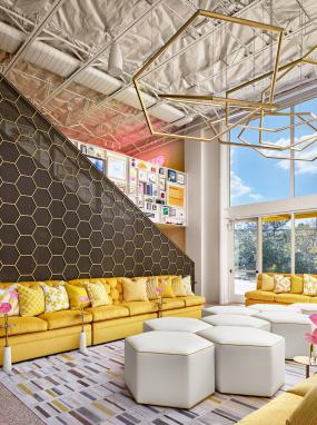 大办公室室内简约吊灯装修效果图片