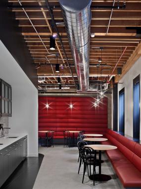 小型办公室简单室内装修设计图