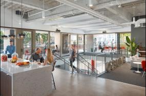 现代设计风格办公室顶面效果图片