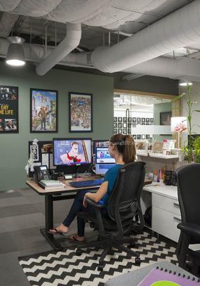 办公室简单室内装饰设计效果图片