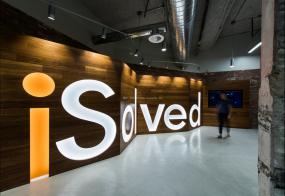 最新办公室室内设计图片案例