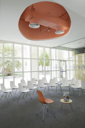 2018最新现代办公室设计装饰品欣赏大全