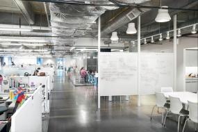 现代办公室设计室内效果图欣赏