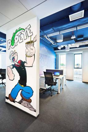 现代简约办公室吊顶装修效果图2015