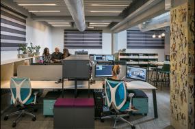 挑高办公室装修效果图