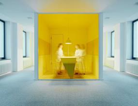 科技公司办公室装修设计效果图片